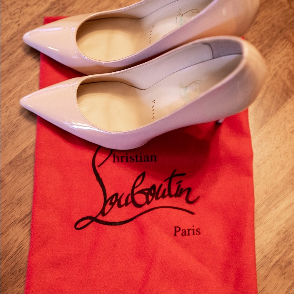 ❗️SOLD❗️Christian Louboutin So Kate Size 37